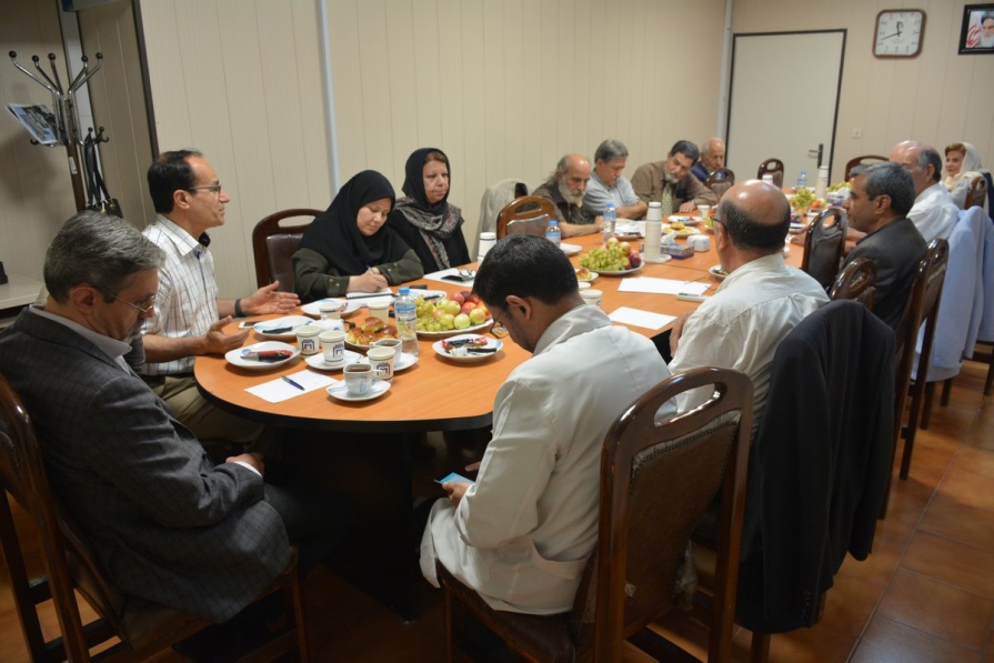 1st seminar of veteran professors in professor house of Imam Khomeini (RAH) complex 