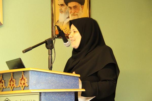 Maryam Zahedi:’contact with alumni office promotes with support of alumni’ 